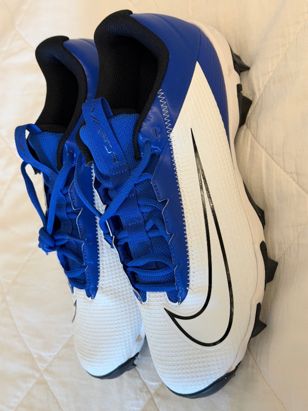 NWOT Nike vapor edge shark 2 football cleats